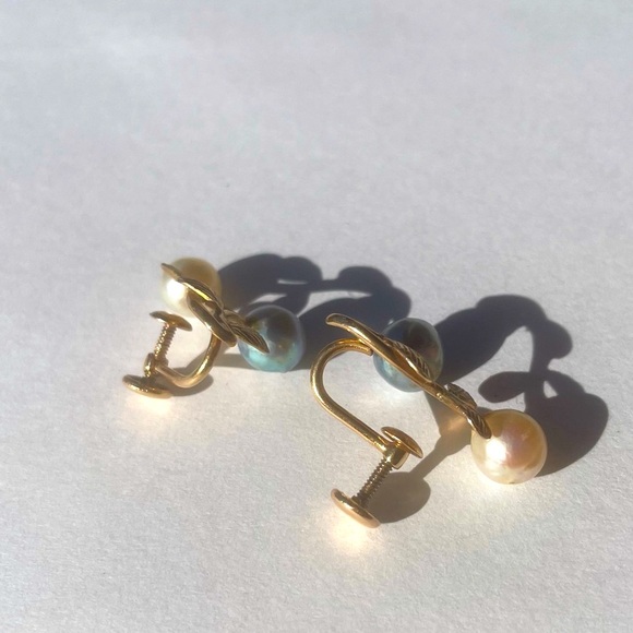Vintage 14k Gold and Pearl Screw or clip on Earrings for un pierced Ears - Picture 10 of 15